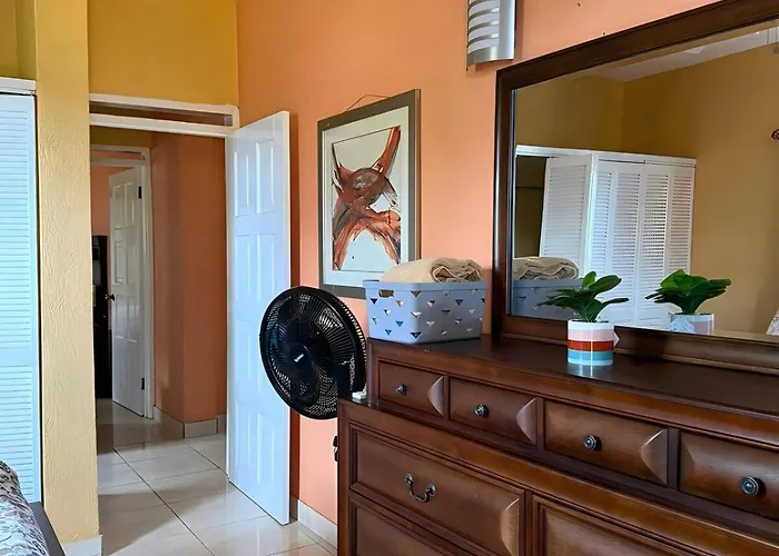 Apartment 2br Stay, Pool,gym,near Airport, Beaches&hip Strip