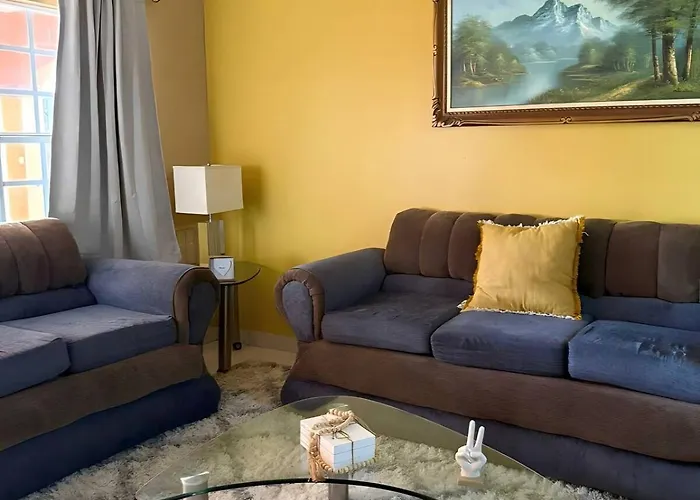 2br Stay, Pool,gym,near Airport, Beaches&hip Strip * Montego Bay