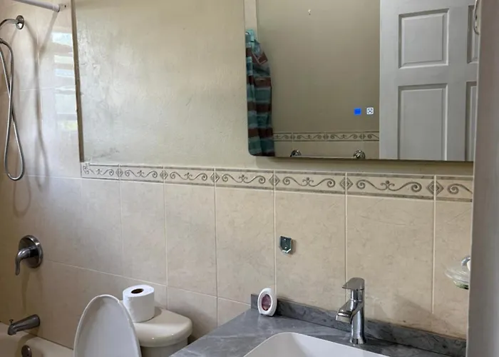 2br Stay, Pool,gym,near Airport, Beaches&hip Strip Appartement Montego Bay